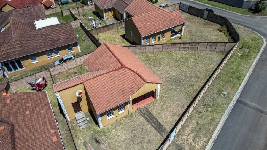 2 Bedroom Property for Sale in Beacon Bay Eastern Cape